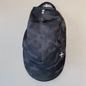 Lululemon Men’s Fast and Free running hat